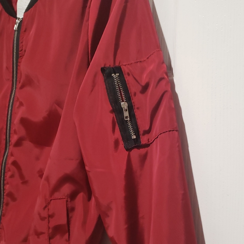 Bomber jacket - Picture 2 of 3